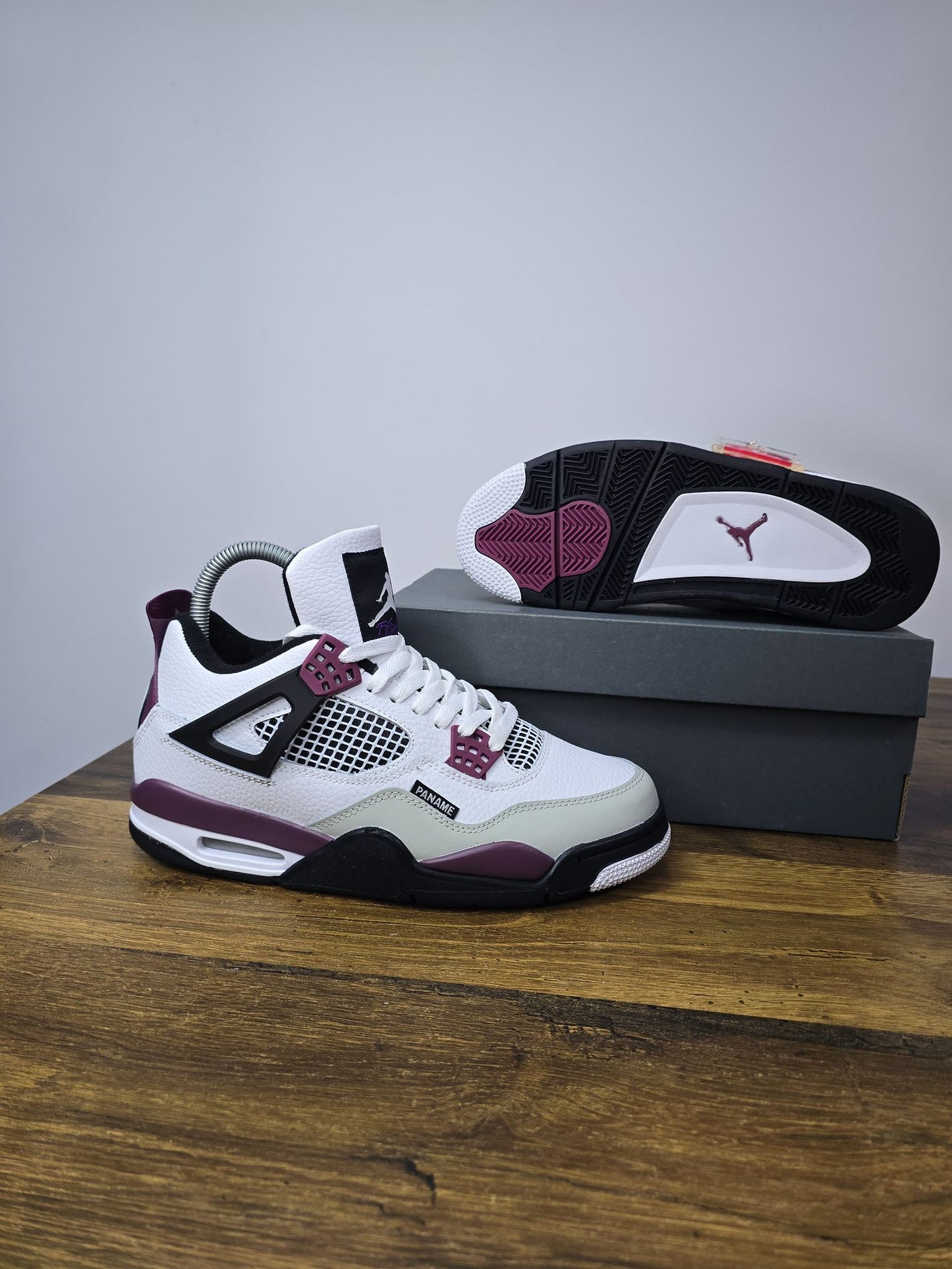 Jordan 4