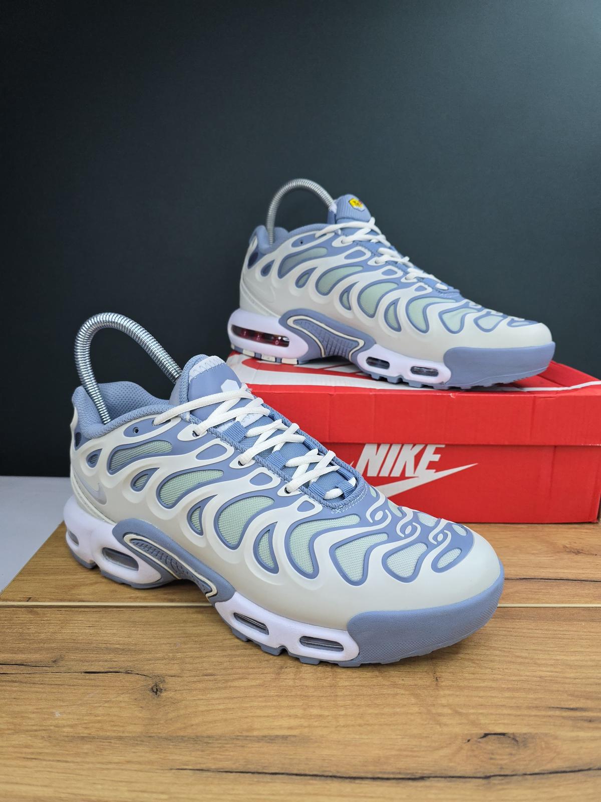 Nike Air Max Plus Drift
