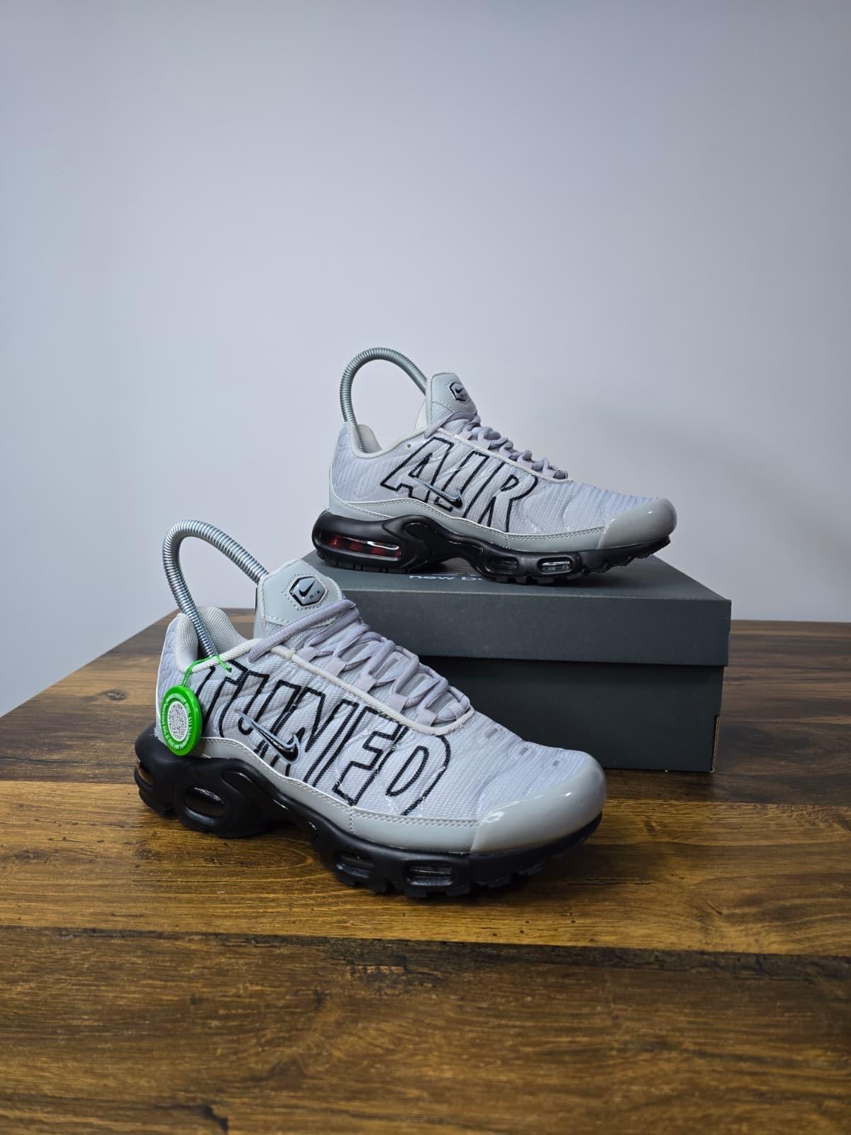 Nike Air Max Plus "Wolf Grey"
