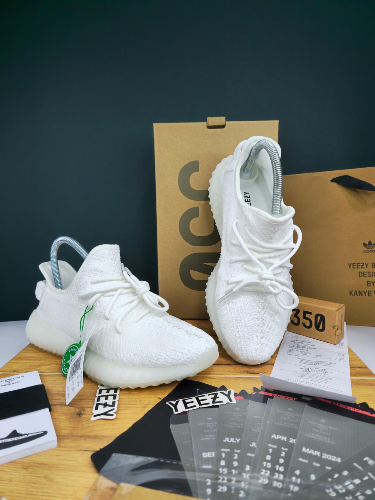 Yeezy 350 V2 "Triple White"