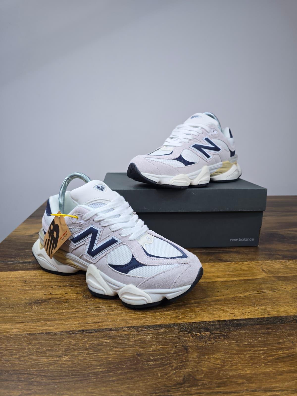 New Balance 9060