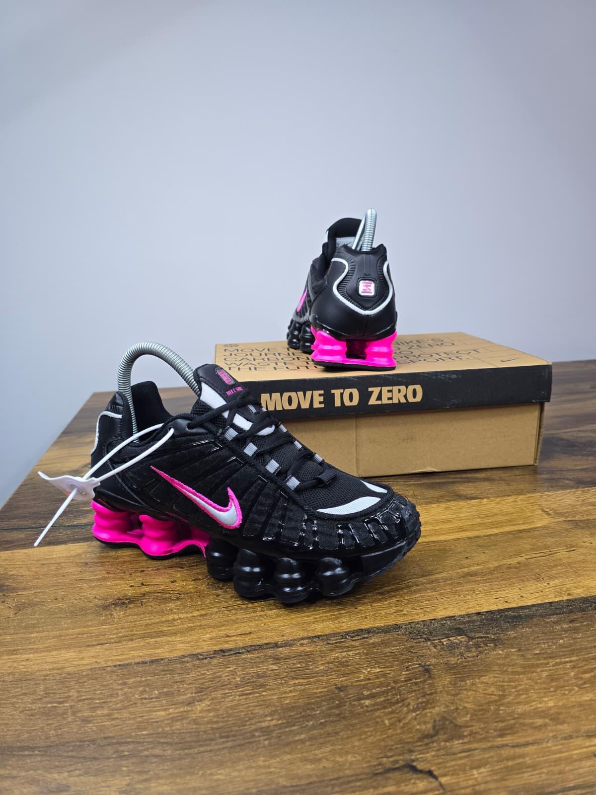 Nike Shox TL "Off-Noir/Hyper Pink"