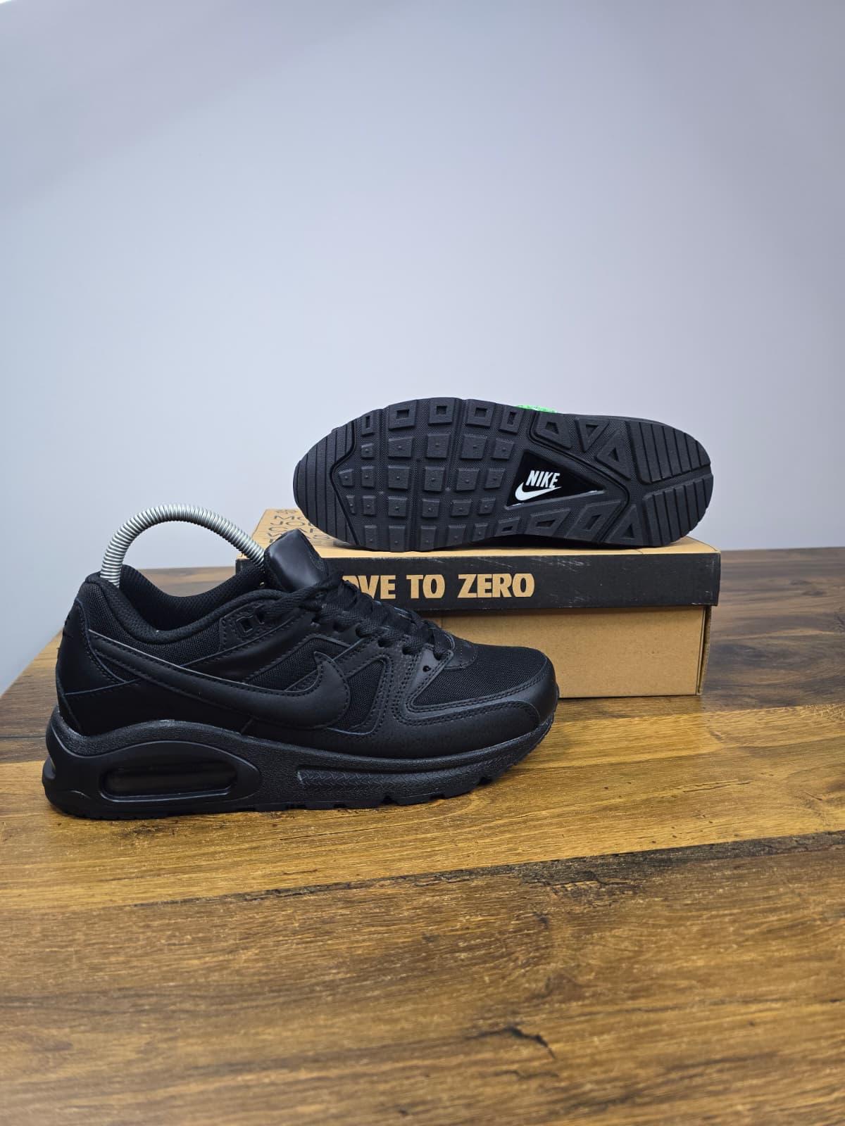 Nike Air Max Command "Triple Black"