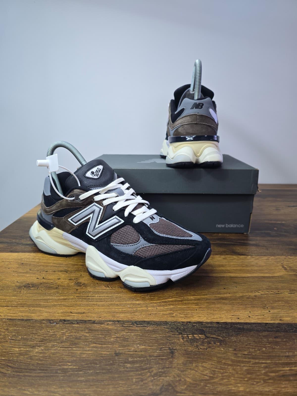New Balance 9060