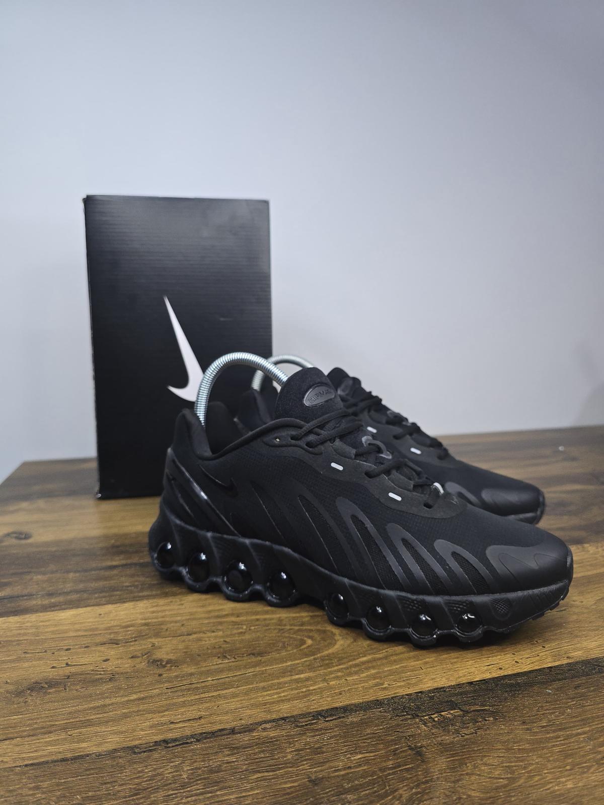 Nike Air Max DN8 Black