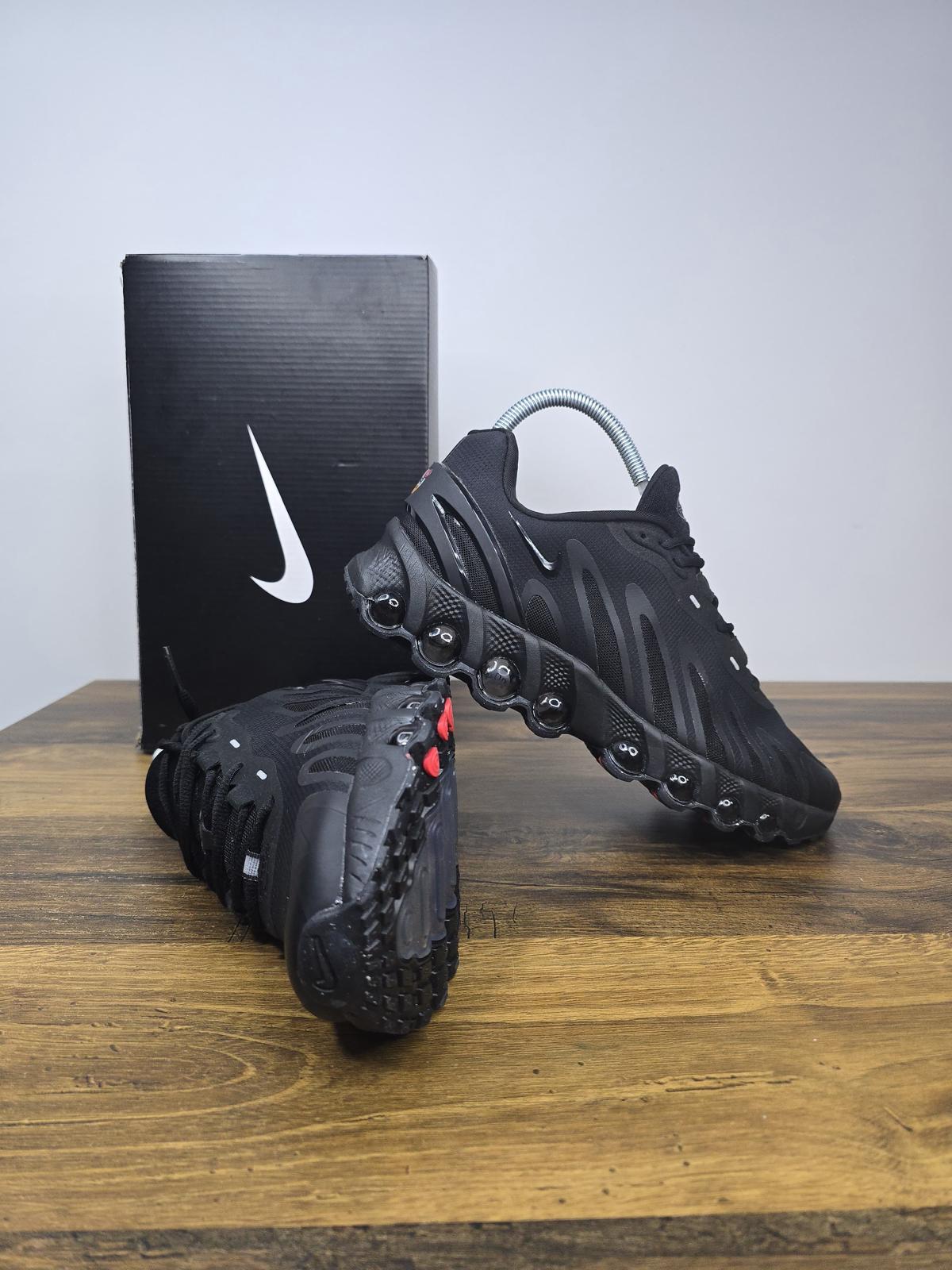 Nike Air Max DN8 Black