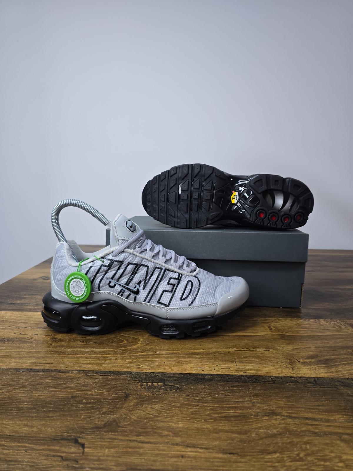 Nike TN