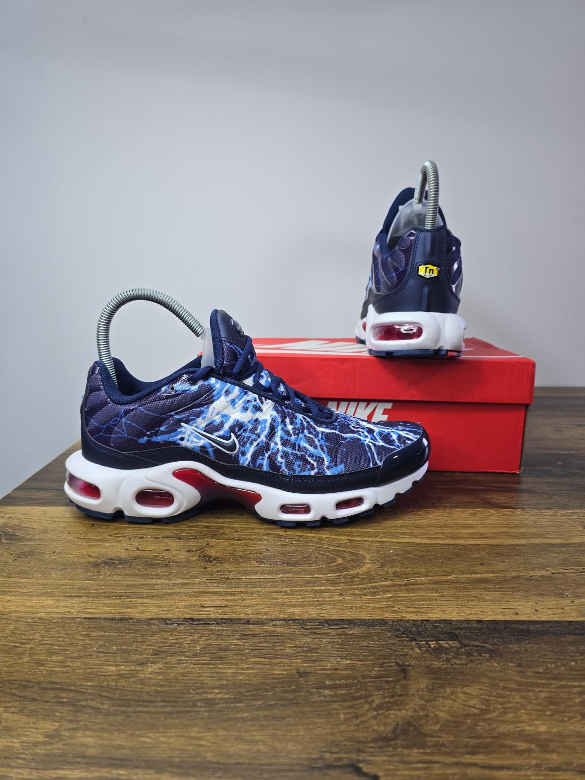 Nike Air Max Plus Eclair Lightning