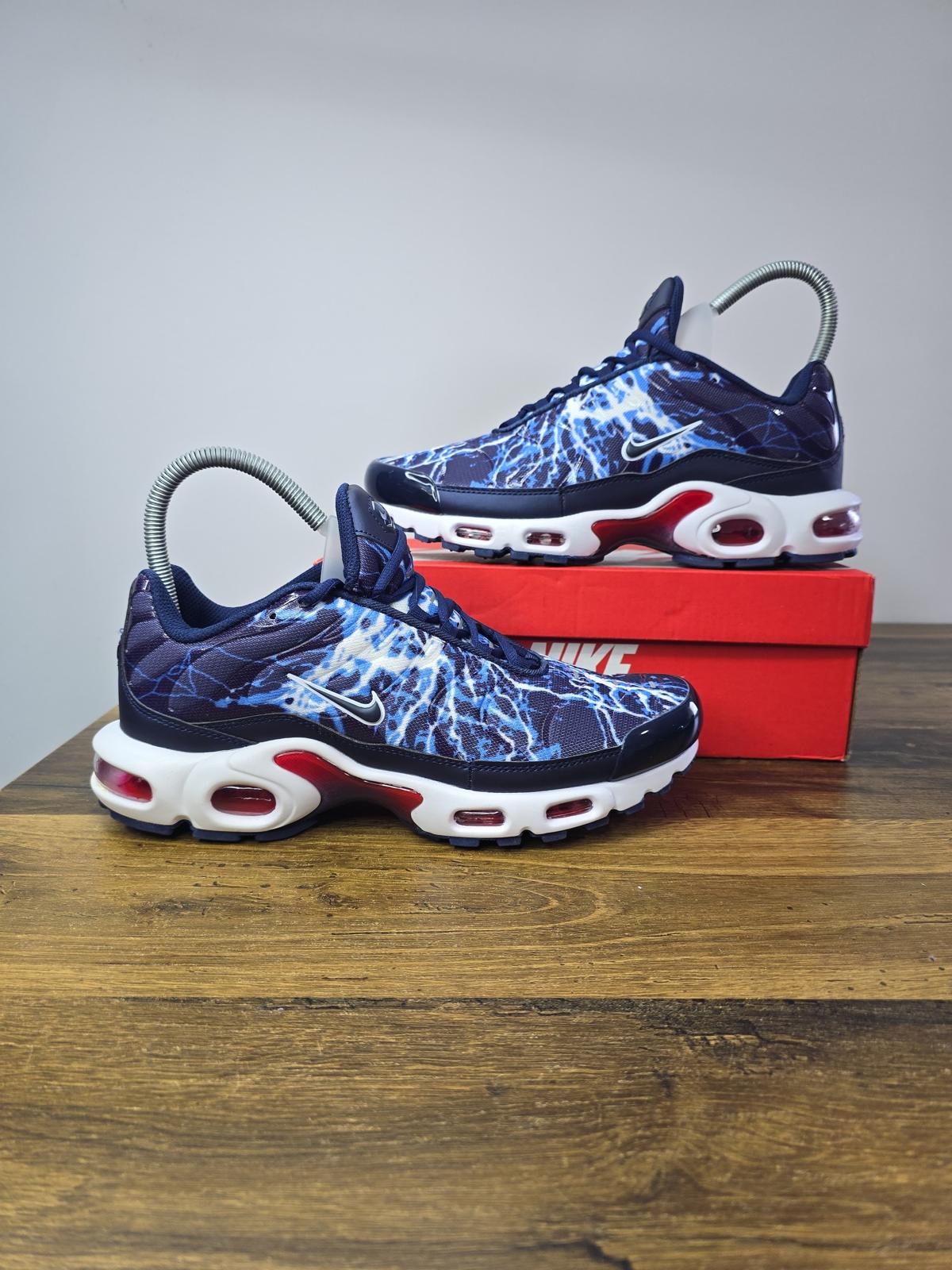 Nike Air Max Plus Eclair Lightning