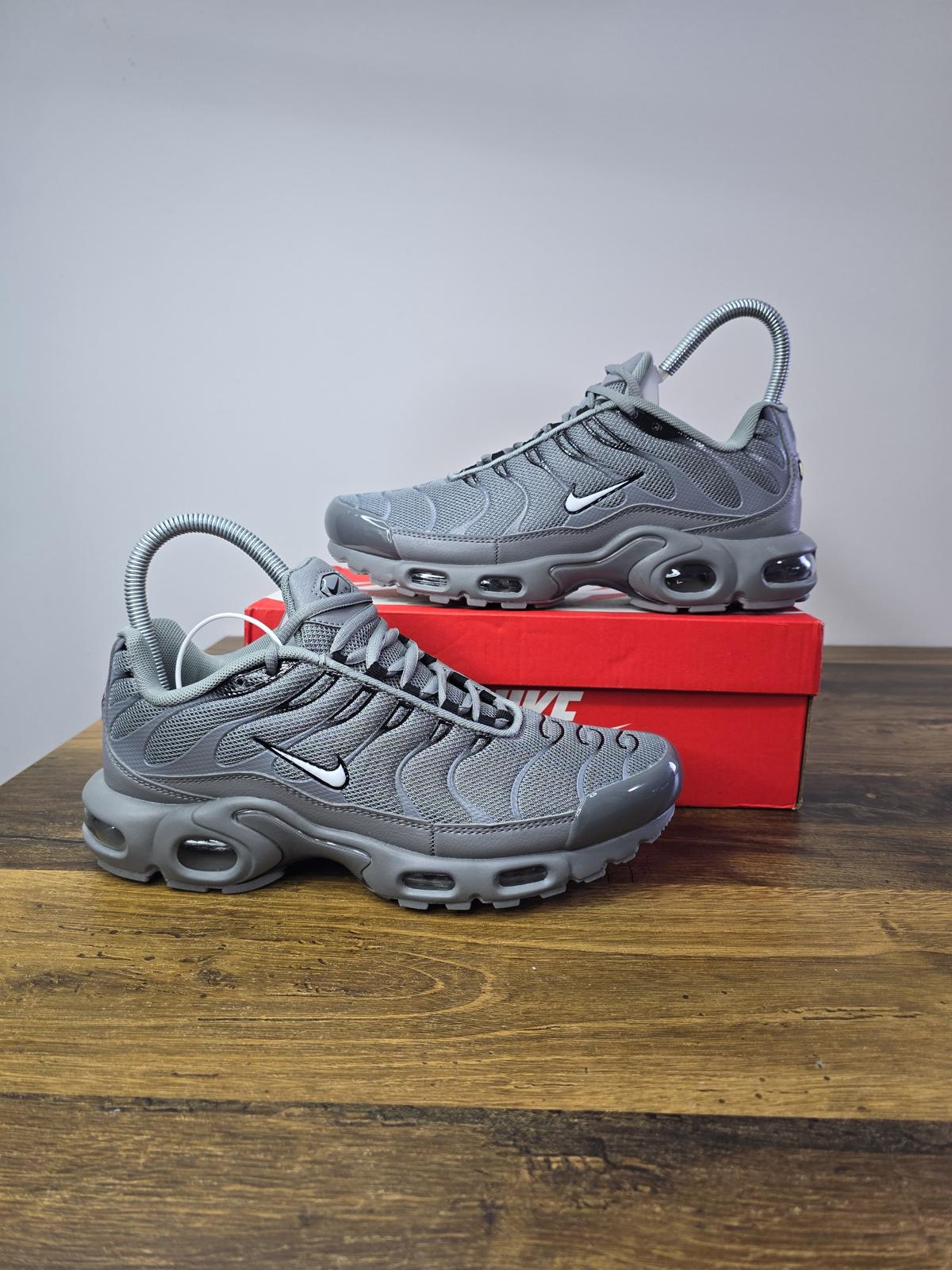 Nike TN "Wolf Grey"