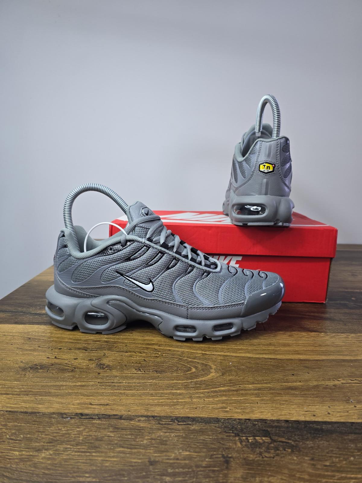 Nike TN "Wolf Grey"