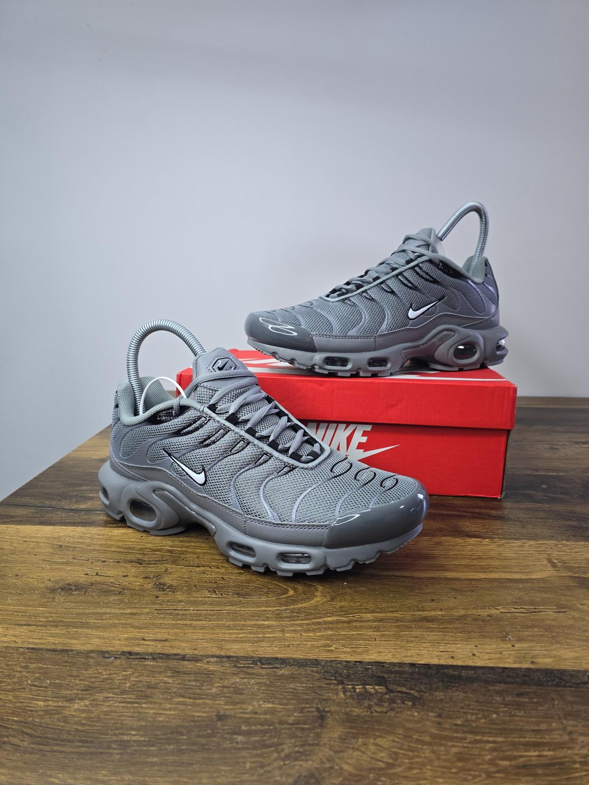 Nike TN "Wolf Grey"