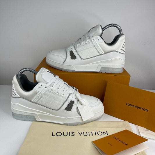 Louis Vuitton White/Gray